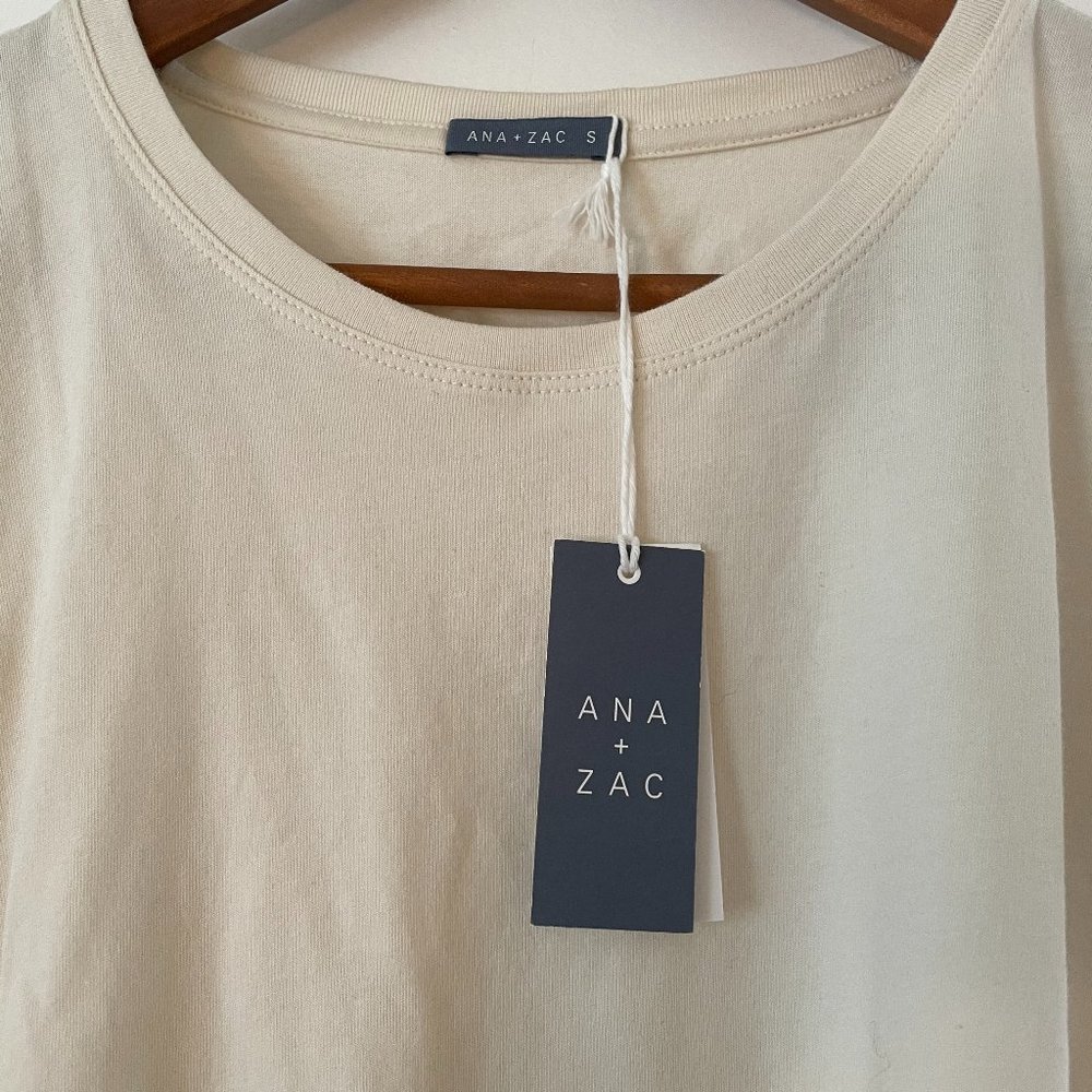 White Crop Top - Ana + Zac - Picture 2 of 3
